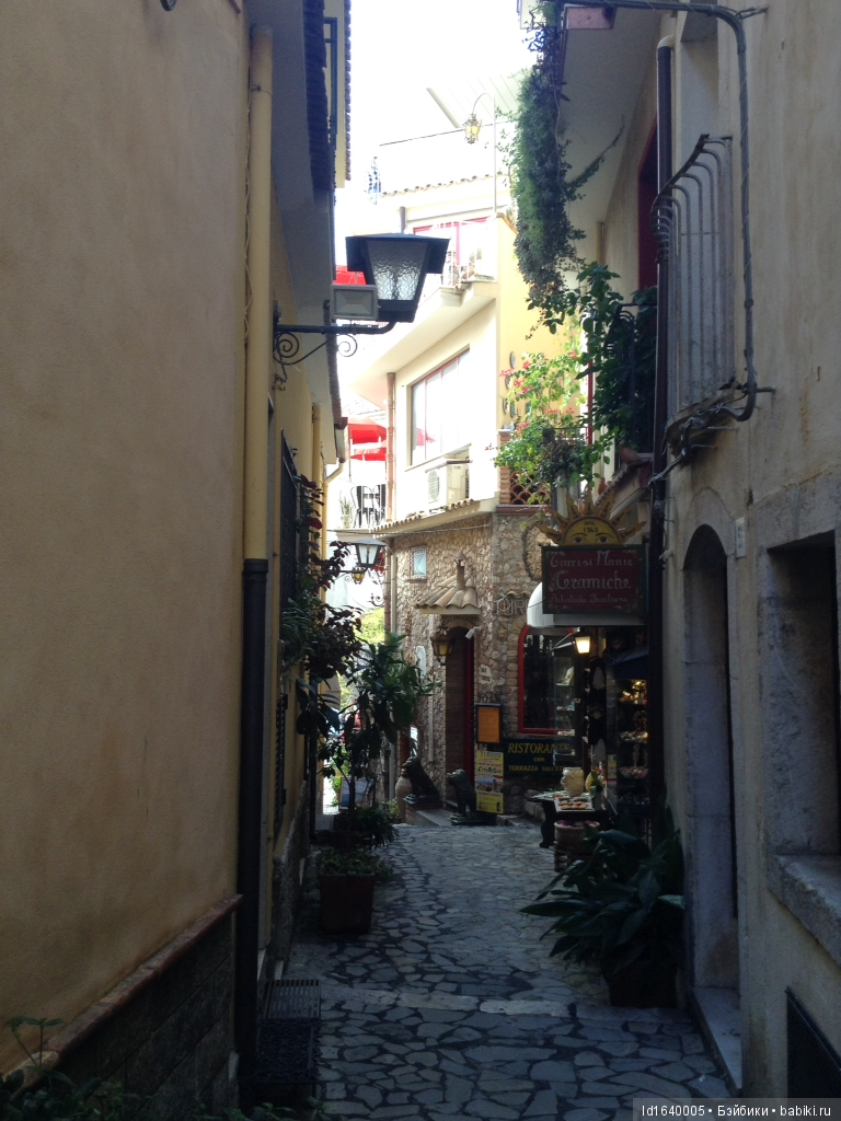 Путешествие с Минуш по Сицилии. Ч.5. Путь наверх. Кастельмола