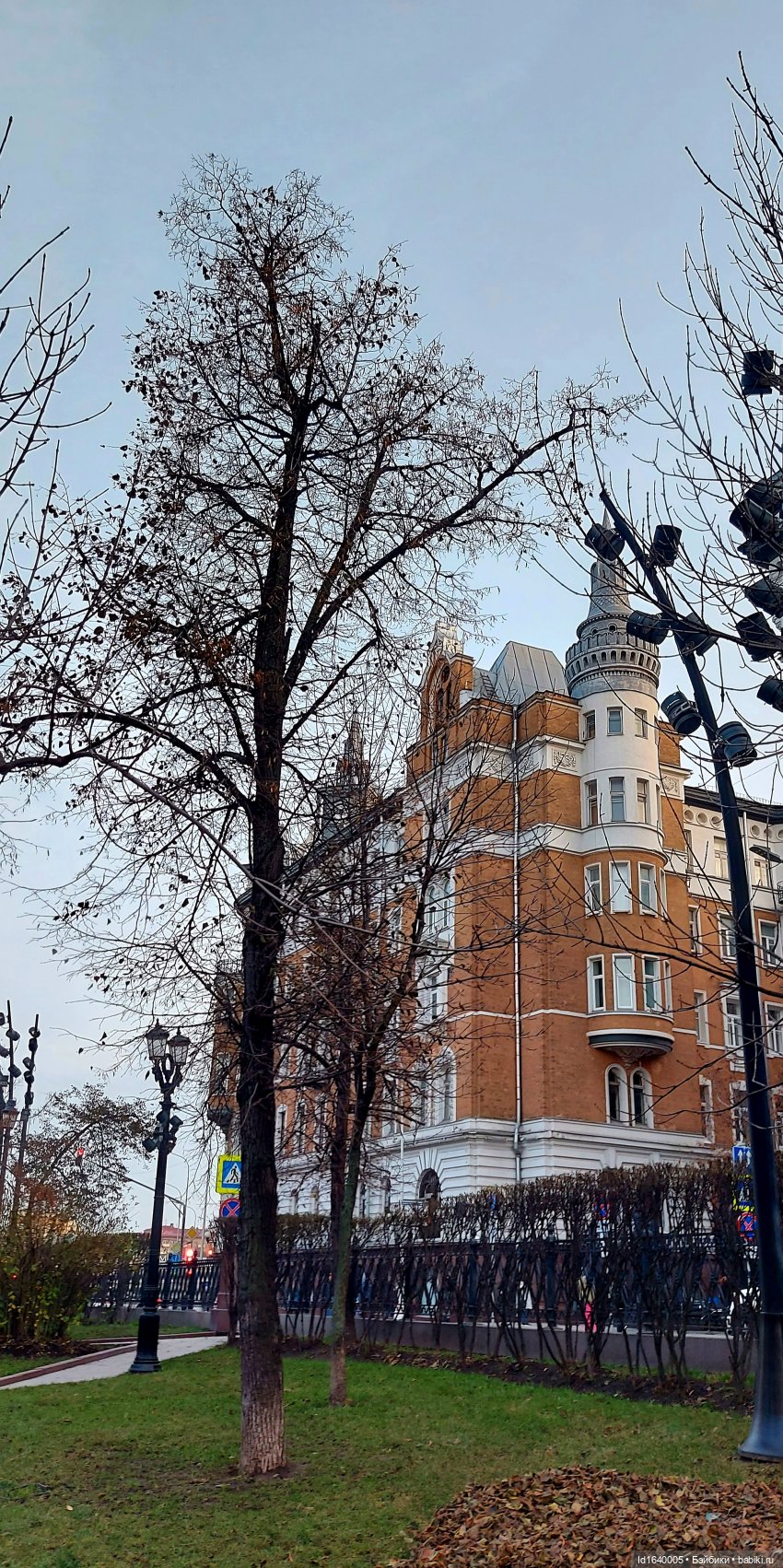 Москва в стиле гранж ч.1 Морозовский сад (фото 4)