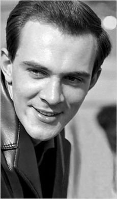 Лучший голос Земли и СССР. Памяти Муслима Магометовича Магомаева. Детство и кукольный театр. Московский триумф (фото 10)