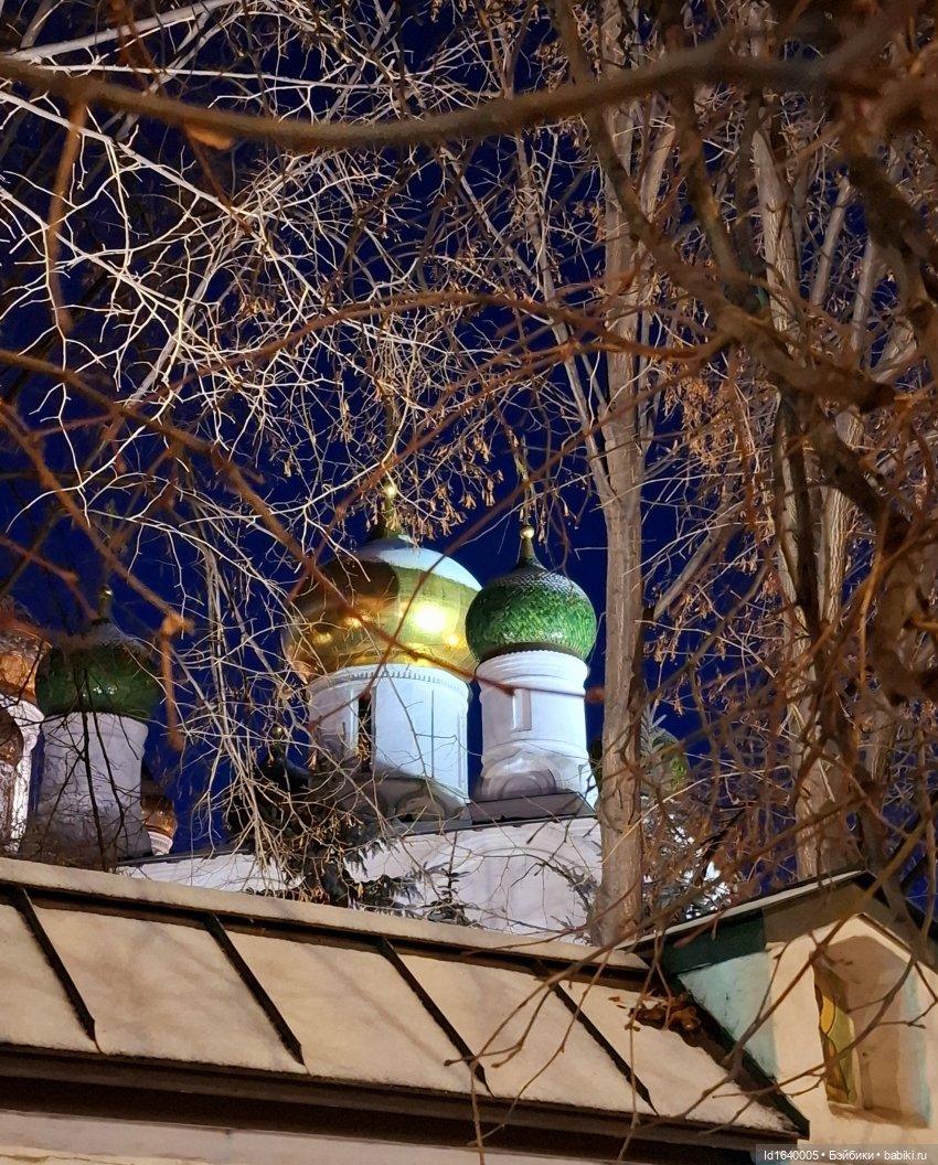 Предрождественская прогулка 2: ЦДМ, Сретенский монастырь