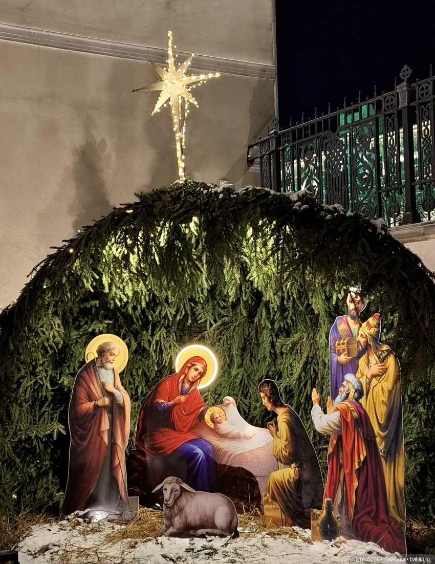 Предрождественская прогулка 2: ЦДМ, Сретенский монастырь