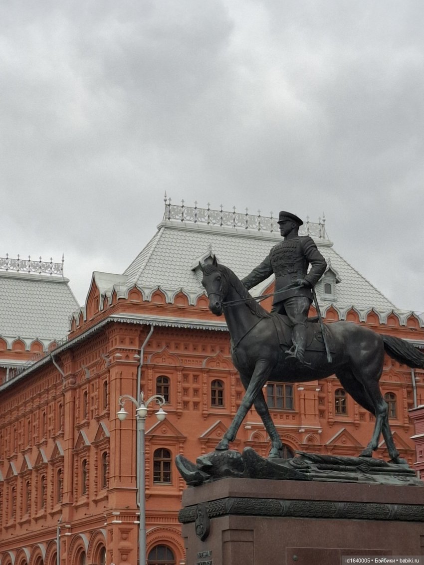 "В этой роще берёзовой". Поезда Победы. О птицах и войне