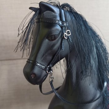 Уздечка для коня