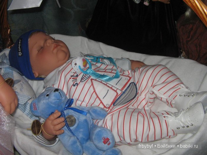 Малыш Lee Middleton переоделся (фото 4)