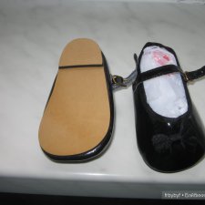 Фирменные туфельки от Александры компании Lee Middleton. Цена с доставкой по России.