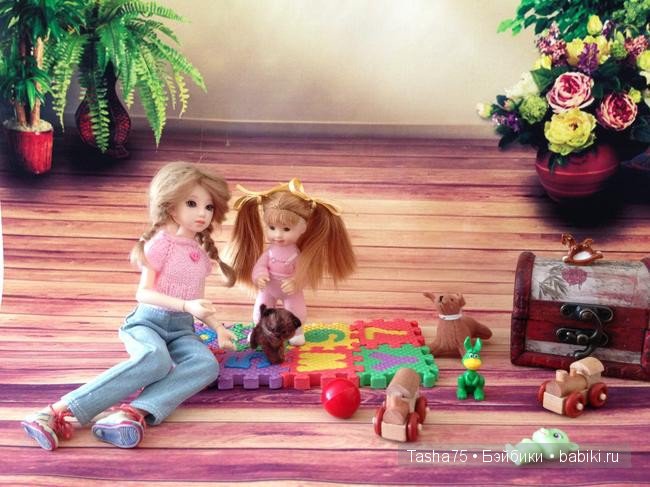 Старшая сестра. Игры в детской