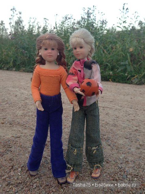 Девчата играют в мячик | Бэйбики Девчата играют в мячик — Куклы Only Hearts Club (Хартсинки): мягконабивные (фото 2)
