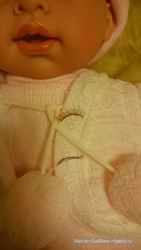 На что приклеить реснички | Бэйбики На что приклеить реснички