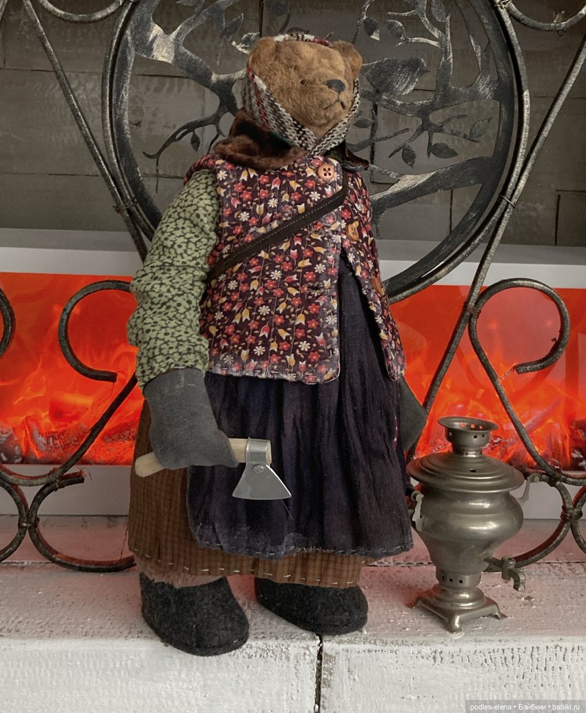 У самовара я и моя мишка …