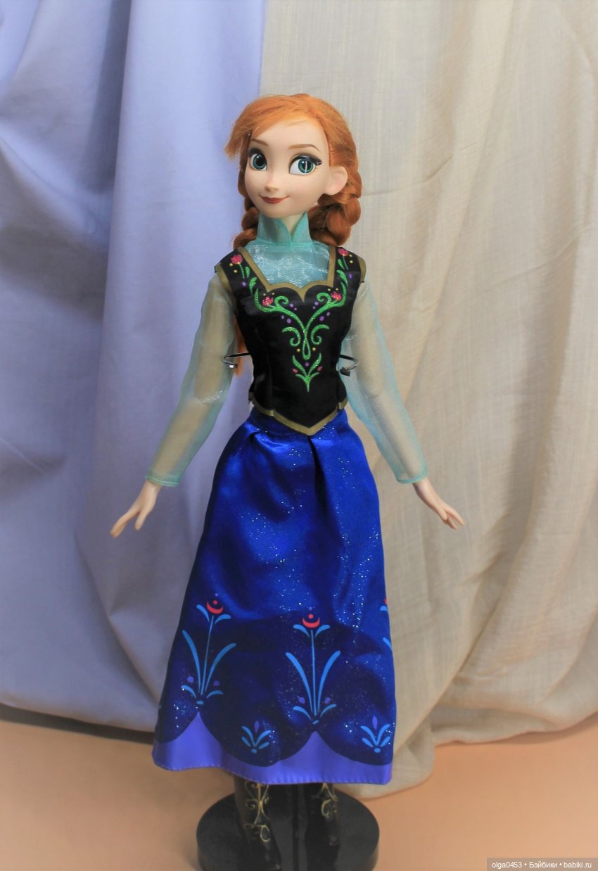 Поющая Анна из "Холодного сердца" от Disney