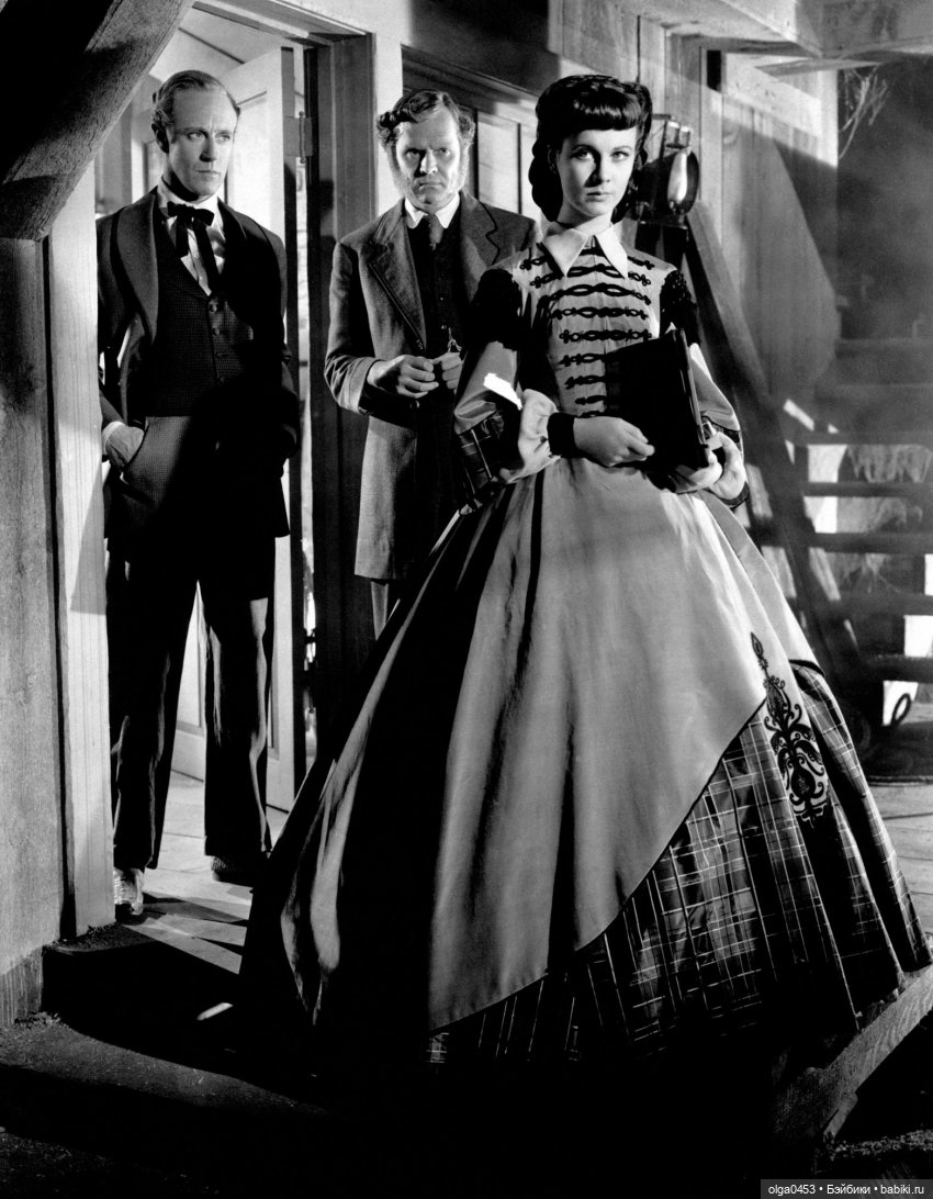 Скарлетт от Franklin Mint «Business Woman» | Бэйбики Скарлетт от Franklin Mint «Business Woman» (фото 3)