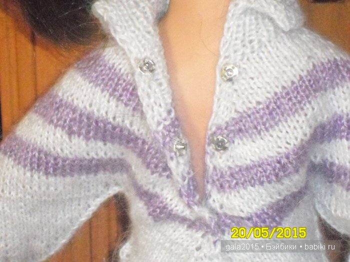 сзади кнопочки