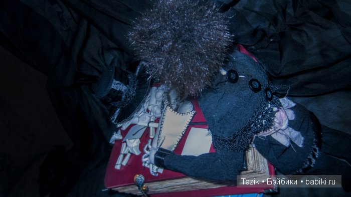 Вторая текстильная кукла Доктора (фото 6)