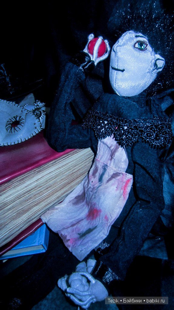 Вторая текстильная кукла Доктора (фото 9)