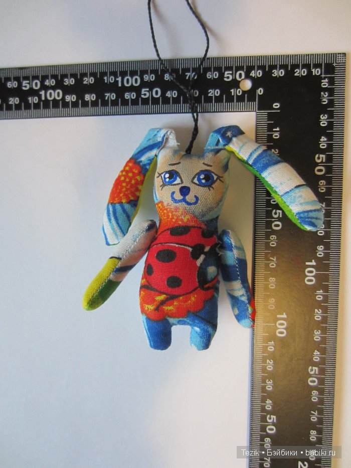 Смешные зайцы. Куклы из ткани