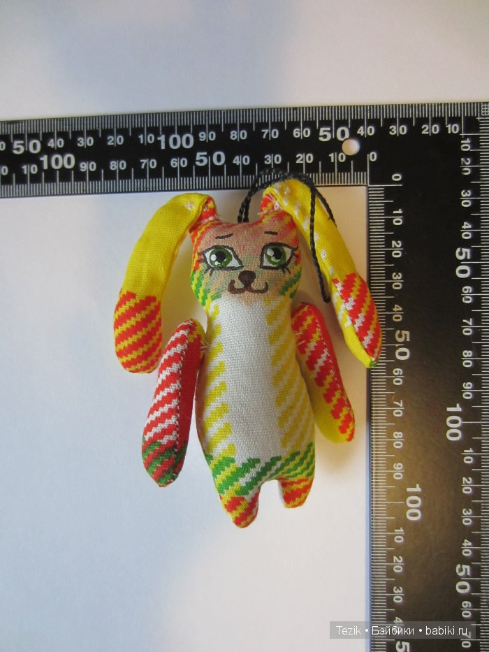 Смешные зайцы. Куклы из ткани