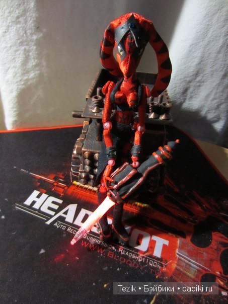 Ситх. Звездная пыль на плечах воительницы. Авторская кукла из ткани