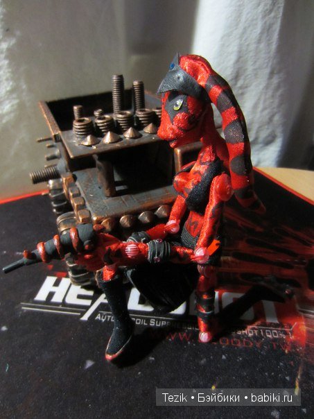 Ситх. Звездная пыль на плечах воительницы. Авторская кукла из ткани (фото 6)