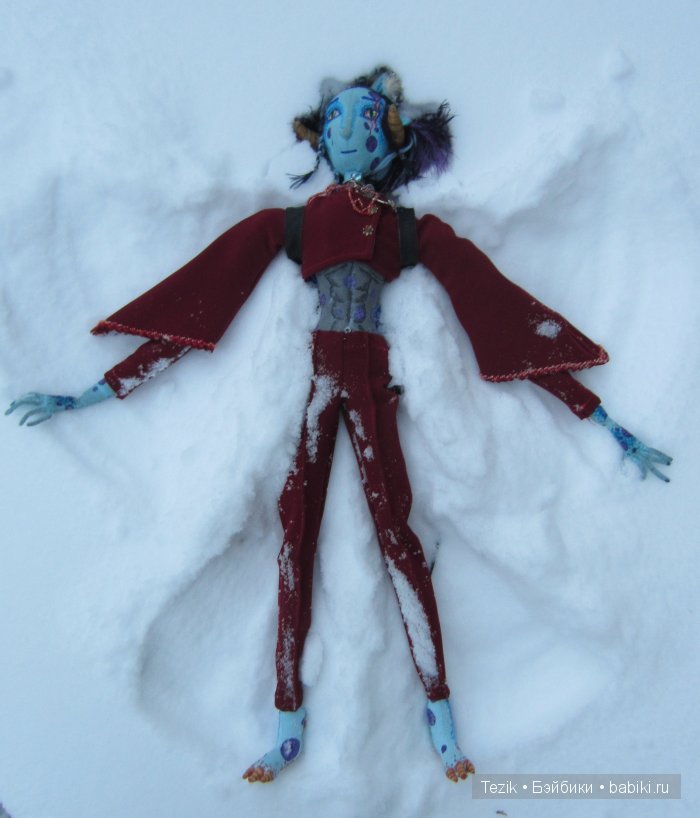 Новый костюм для Капитана Полутемных