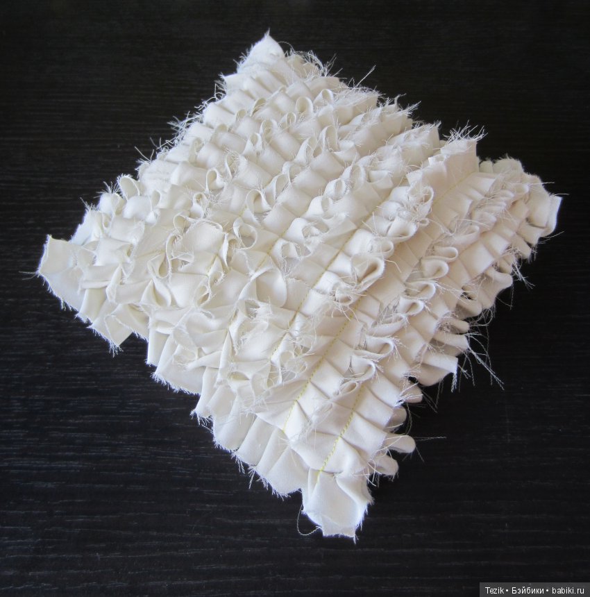 Подушка как часть образа — Мебель для кукол и домиков: фото (фото 6)