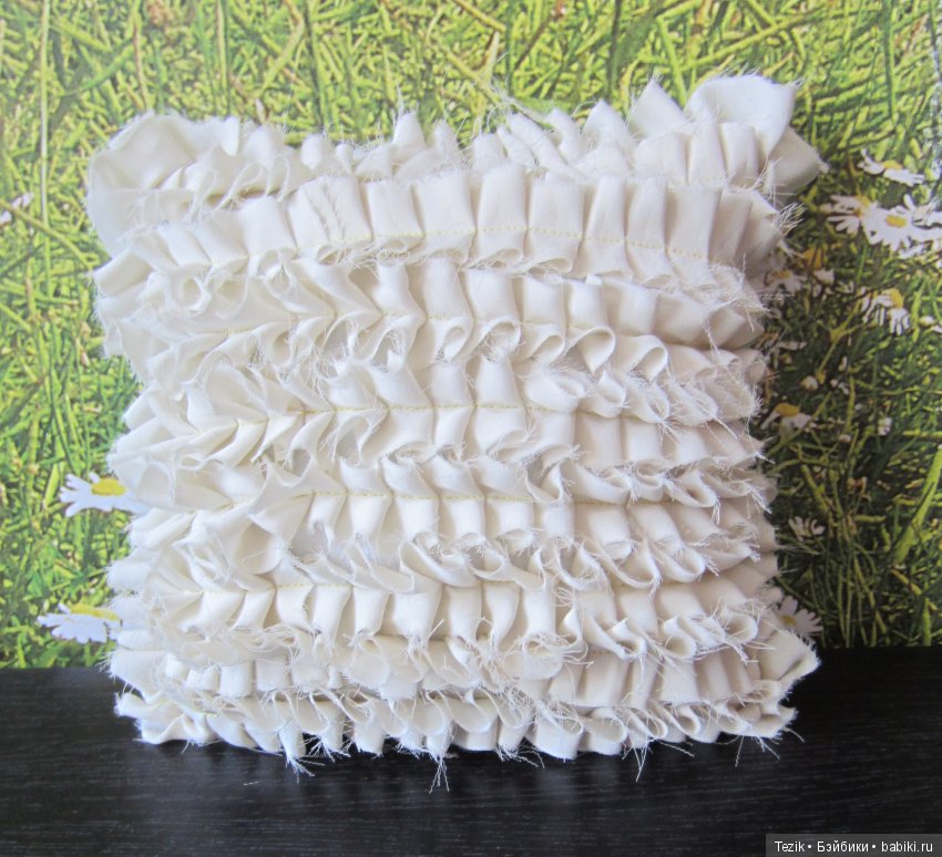 Подушка как часть образа — Мебель для кукол и домиков: фото (фото 5)