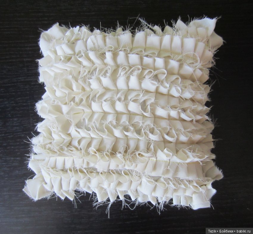 Подушка как часть образа — Мебель для кукол и домиков: фото (фото 4)