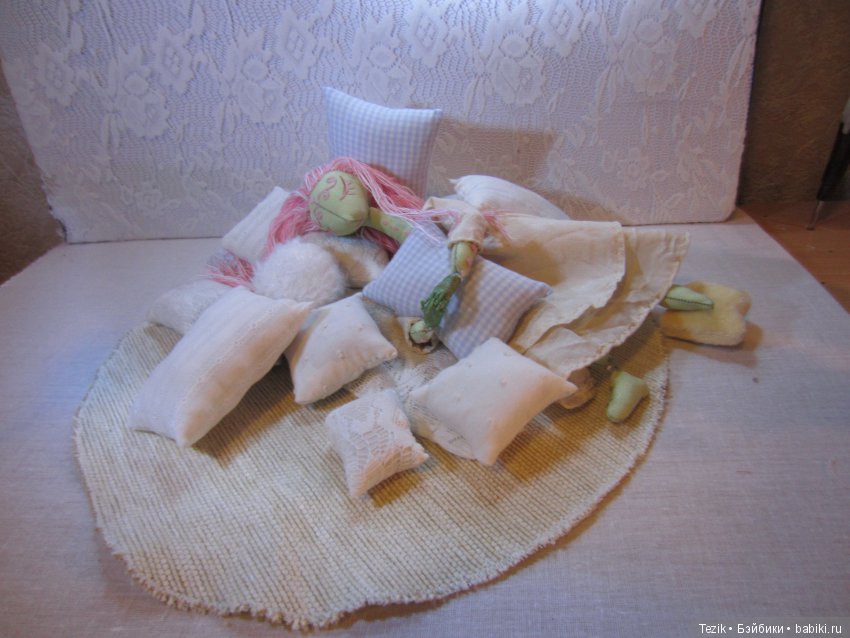 Фея сплюшка по имени Розовый Ирис. Три платья