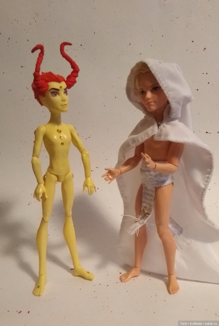 Бесрезен. Много фото нюд — Куклы Monster High и Ever After High: G1 (фото 2)