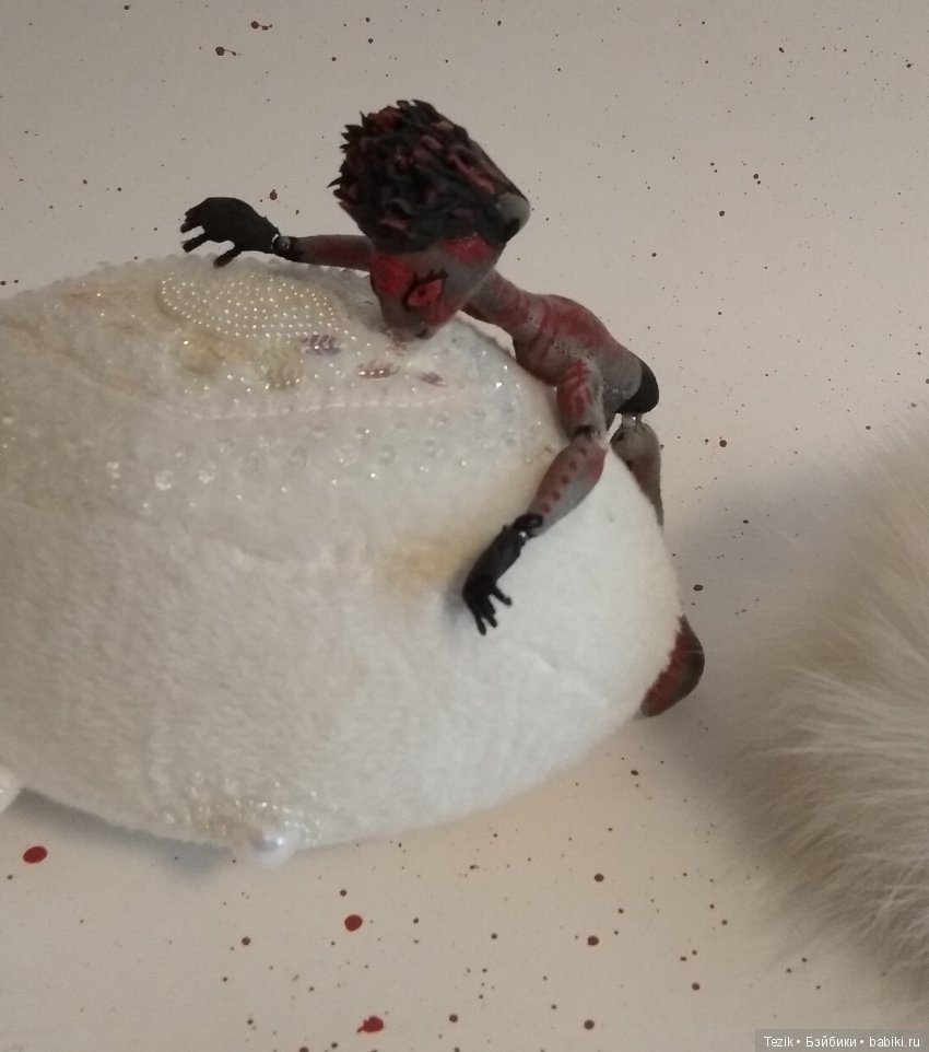 Бесрезен не селится по одиночке