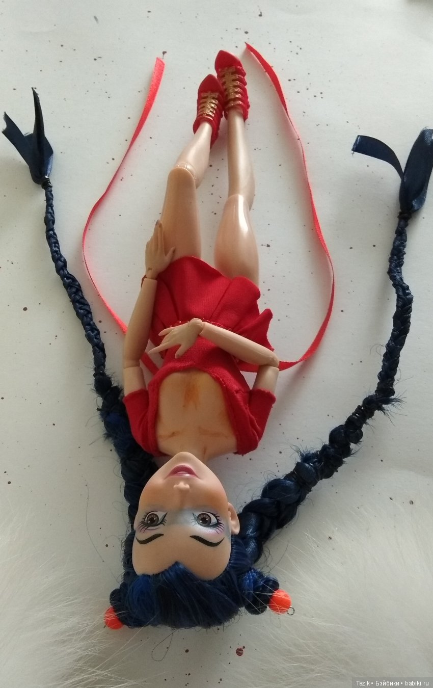 Фрюгс. Дефиле в купальнике по случаю конкурса Мисс Бейбики 2018