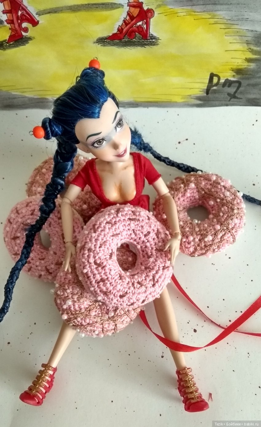 Фрюгс. Дефиле в купальнике по случаю конкурса Мисс Бейбики 2018 (фото 7)