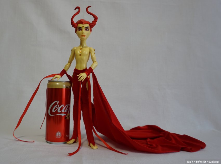 Бестрезен и банка Coca-Cola vanilla (фото 2)