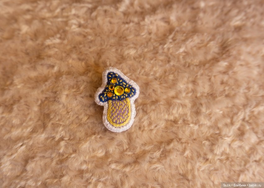 Маленькие брошки — Вышивка крестиком (фото 7)