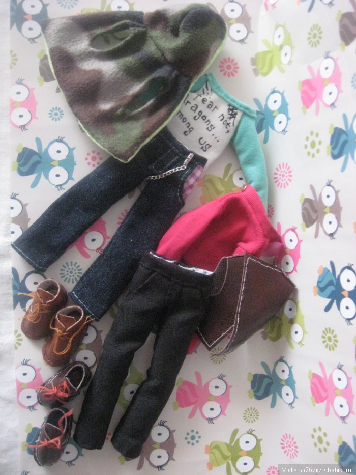 Легко ли раздеть куклу ручной работы