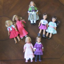 Снова American Girl: mini-девочки. update: Character Encyclopedia, избранные страницы