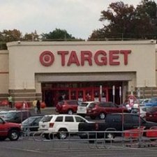 А не пройтись ли нам по магазинам? универмаг Target, детский отдел