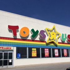 Продолжение прогулок по магазинам: Toys"R"Us