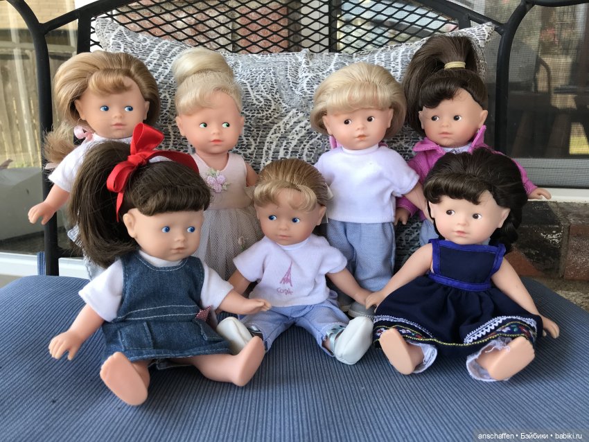 Mini Corolle: разыскивается брюнетка! (еще одна попытка опознания)