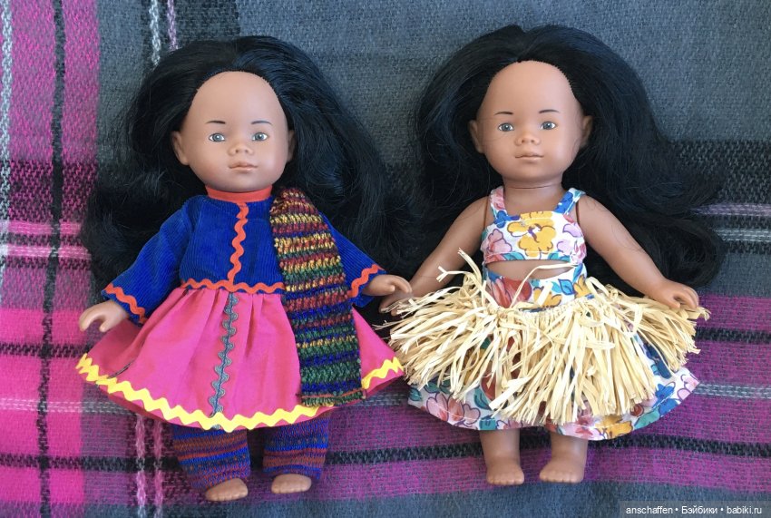 Mini Corolle: этнические куколки (фото 10)