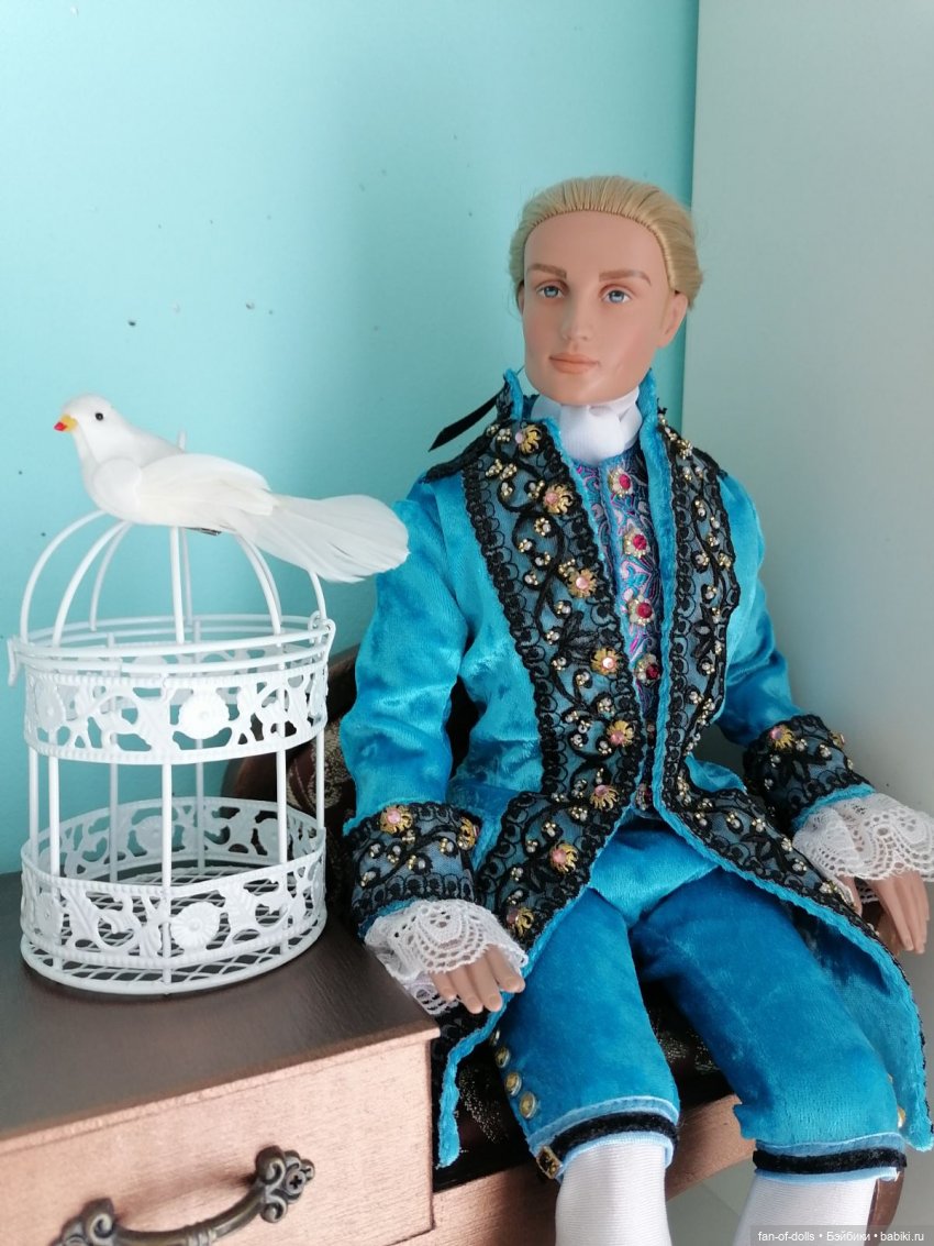 Среди роз кавалер пророс — Одежда и обувь для кукол своими руками: фото