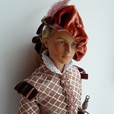 Среди роз кавалер пророс