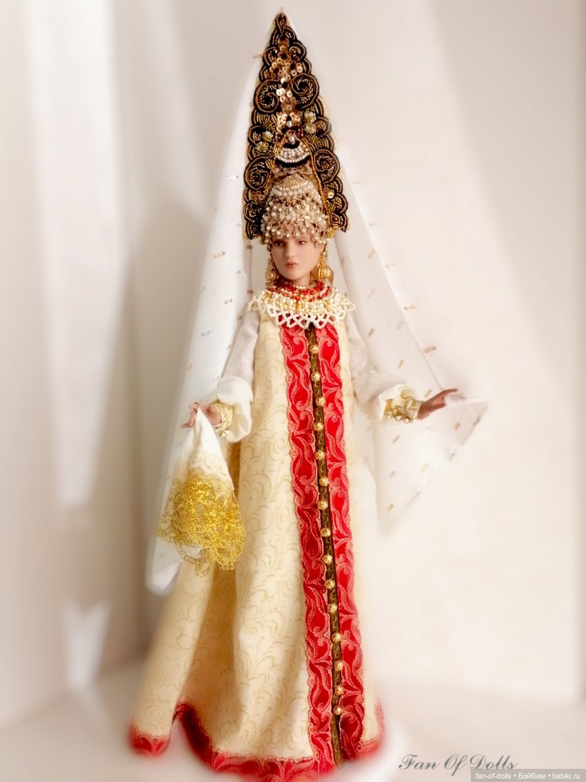 Русский костюм один, а образов с ним много (фото 5)