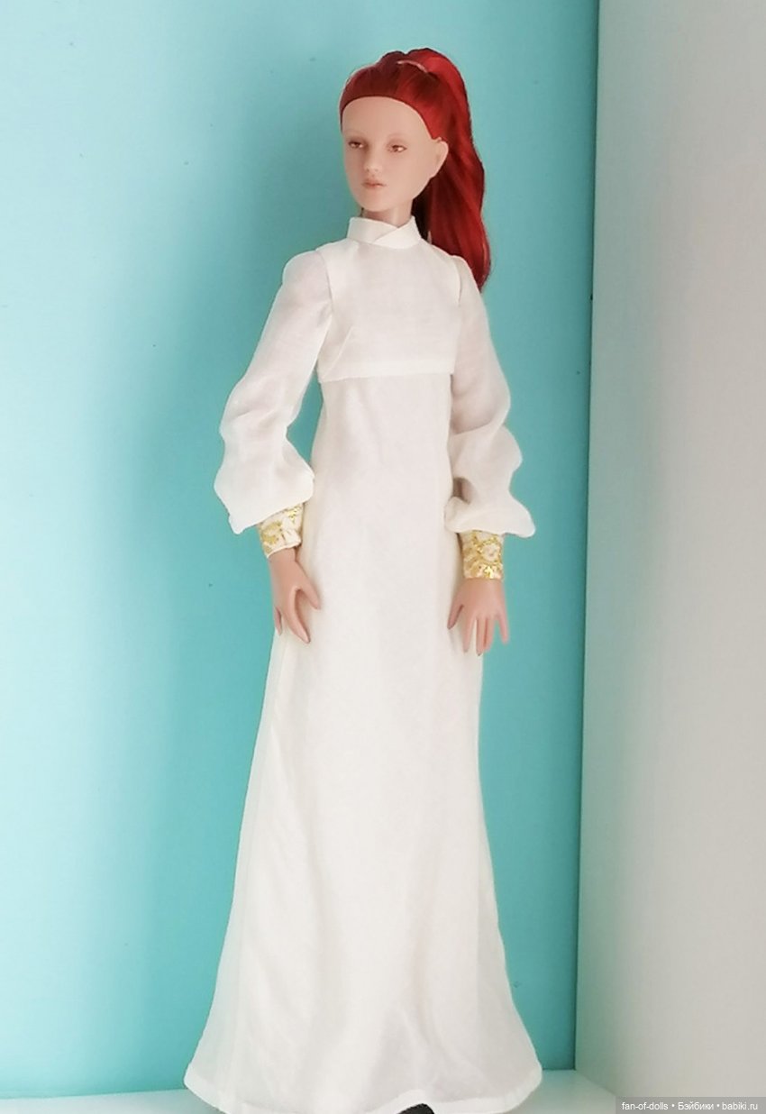 Русский костюм один, а образов с ним много