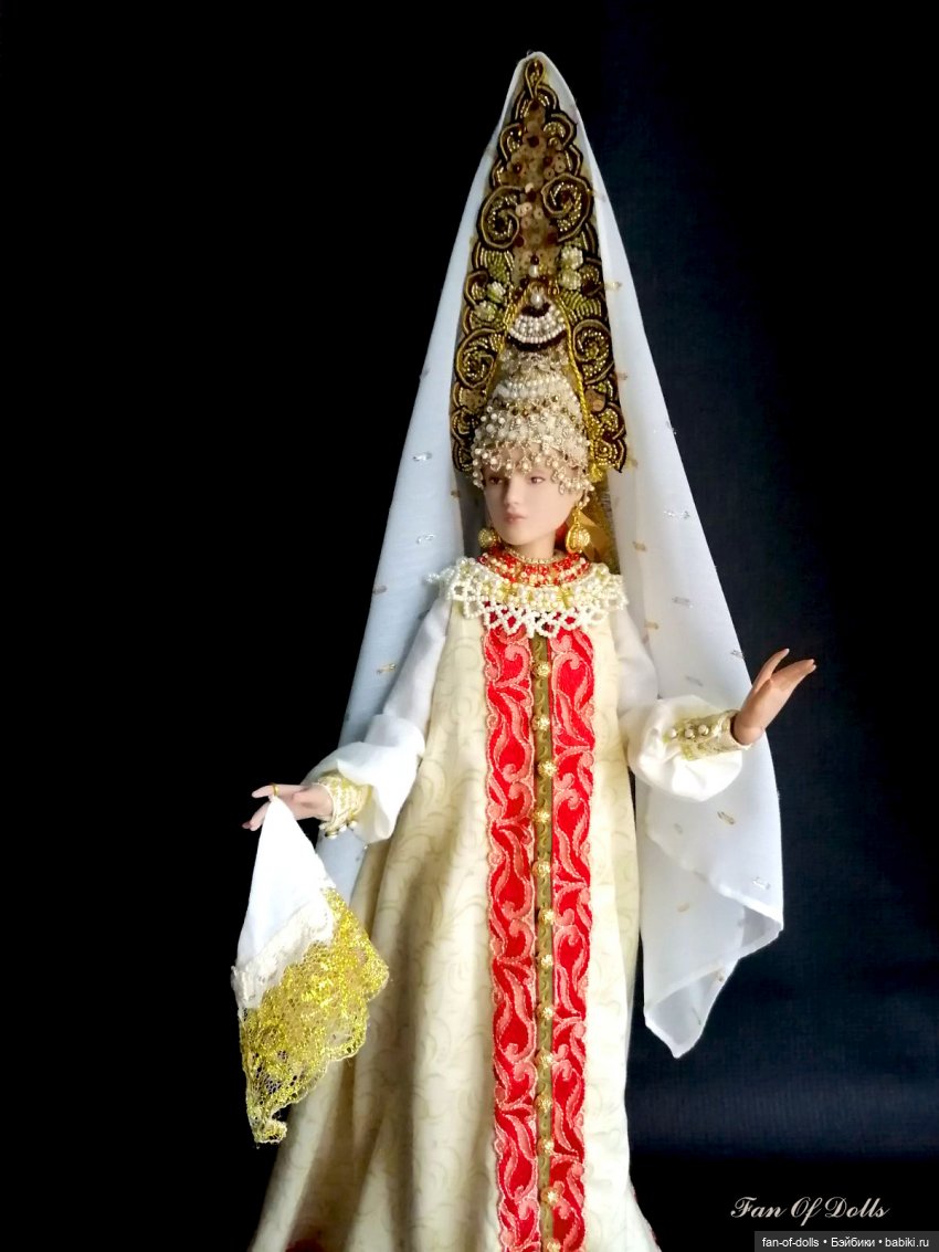 Русский костюм один, а образов с ним много (фото 8)