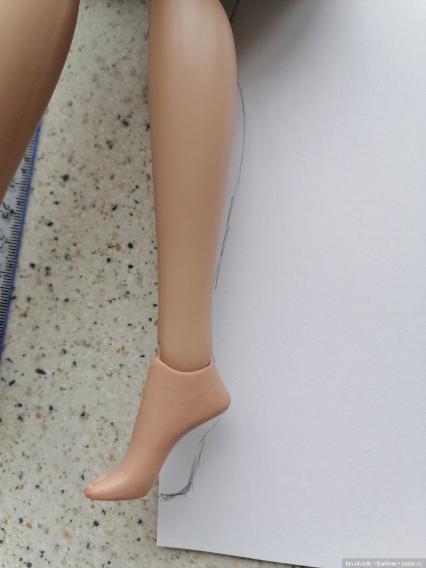 МК чулки для куклы — Одежда и обувь для кукол своими руками: фото (фото 2)