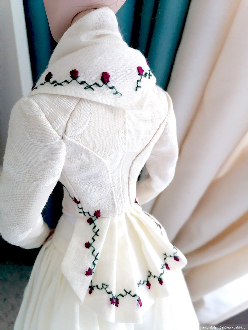 Реплика костюмов из сериала "Чужестранка" (фото 9)