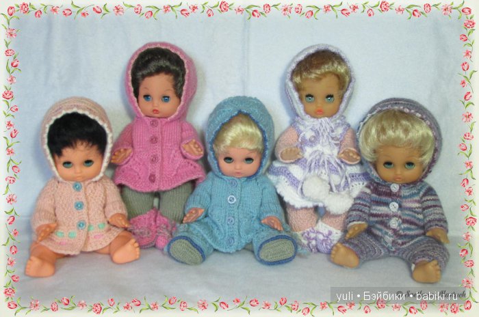 Коллекция кукол и их одежды