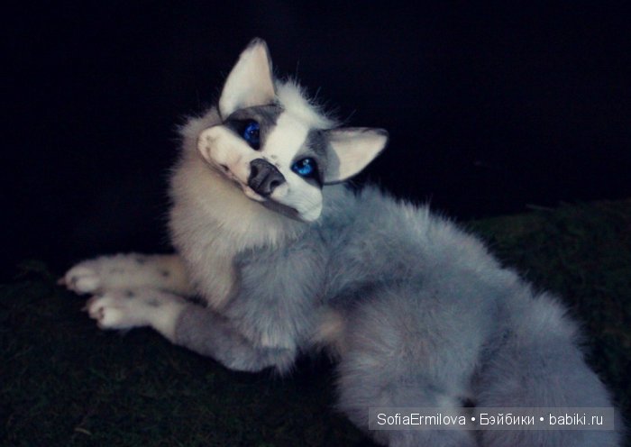 Лис, окрас платина — Игрушки в смешанной технике (мех и глина): Арт