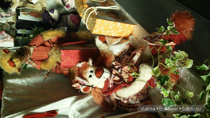 Выставка кукол и мишек Puppen-Festtage Eschwege 2015 в Эшвеге. Часть 2-ая - мишки