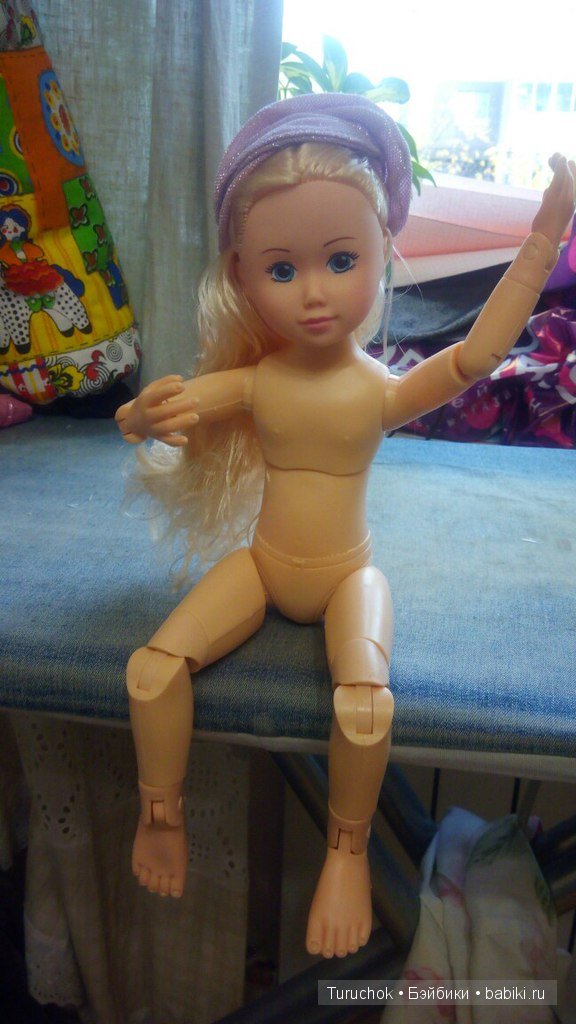 Обзор аналога Zapf Creation Джолин. Шарнирная Анастасия (фото 4)